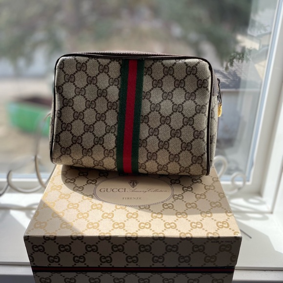 Vintage Gucci Ophidia Clutch 😍 - Picture 9 of 10